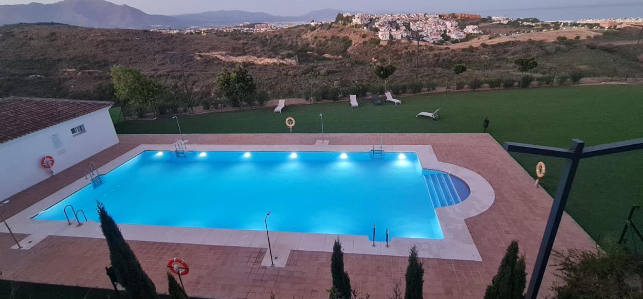 מנילבה Small Oasis - Appartement 6 Personnes מראה חיצוני תמונה