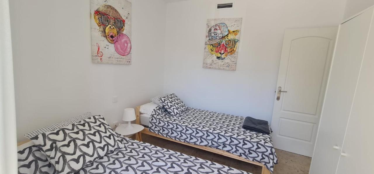 מנילבה Small Oasis - Appartement 6 Personnes מראה חיצוני תמונה